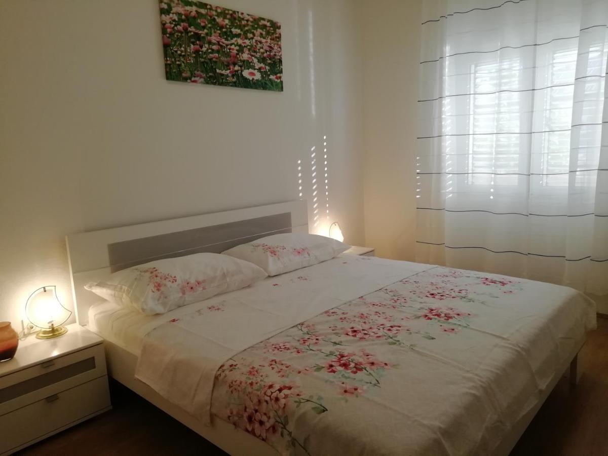 Apartments Adrialina เซนญ์ ภายนอก รูปภาพ